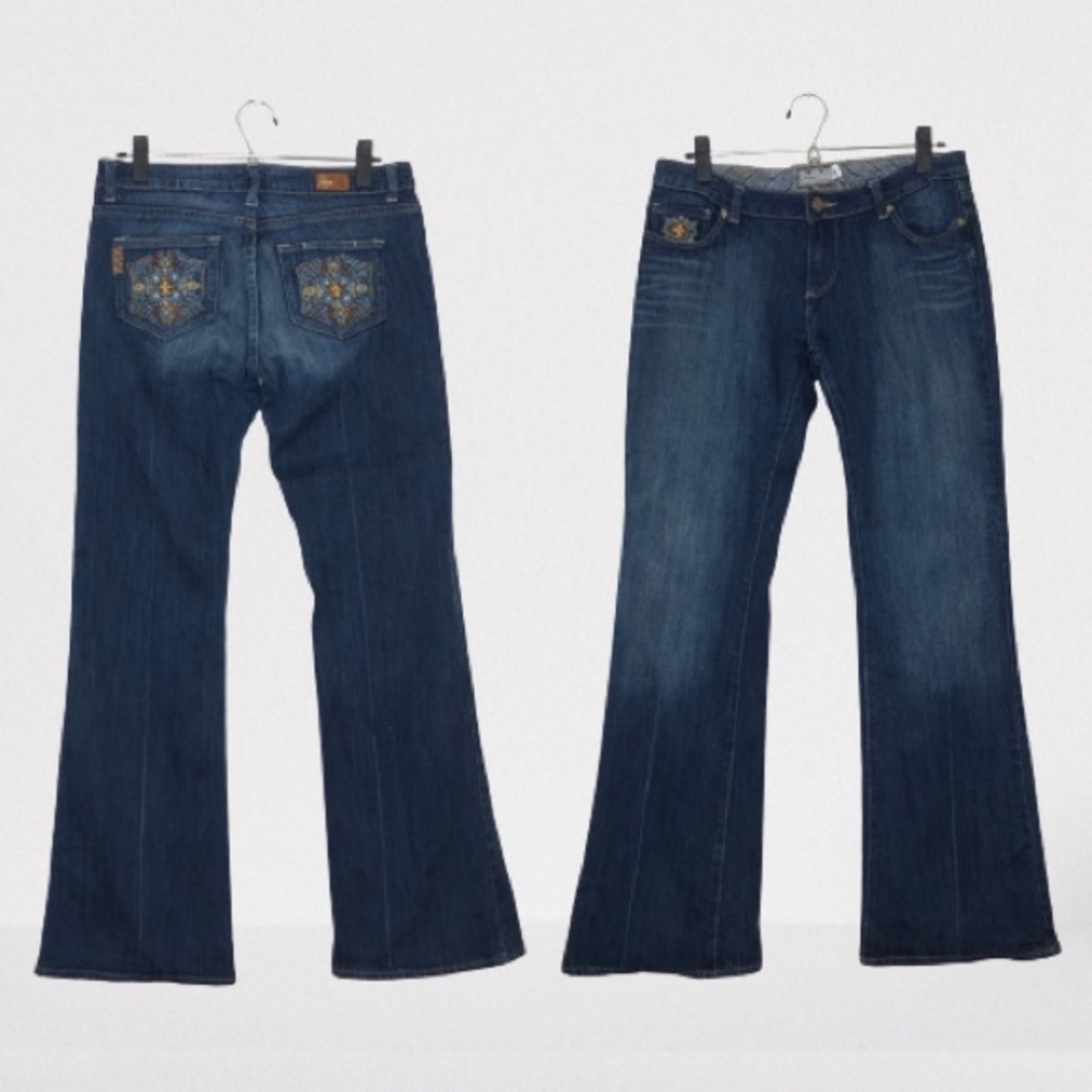 PAIGE Laurel Canyon Boot Cut flare embroidered pockets medium blue wash 9
